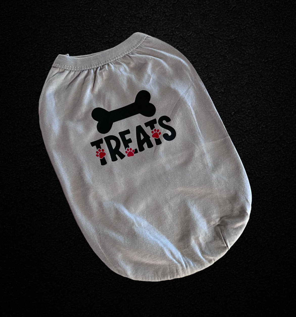 Medium Dog “Treats” Tee in Light Grey